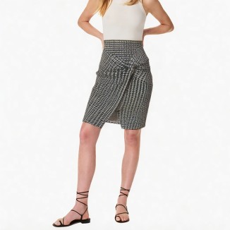 Casual_elastic_waist_satin_skirt
