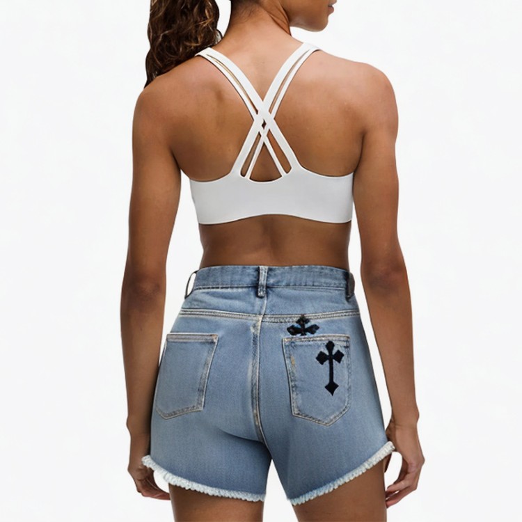 Embroidered high-waist washed pattern denim shorts