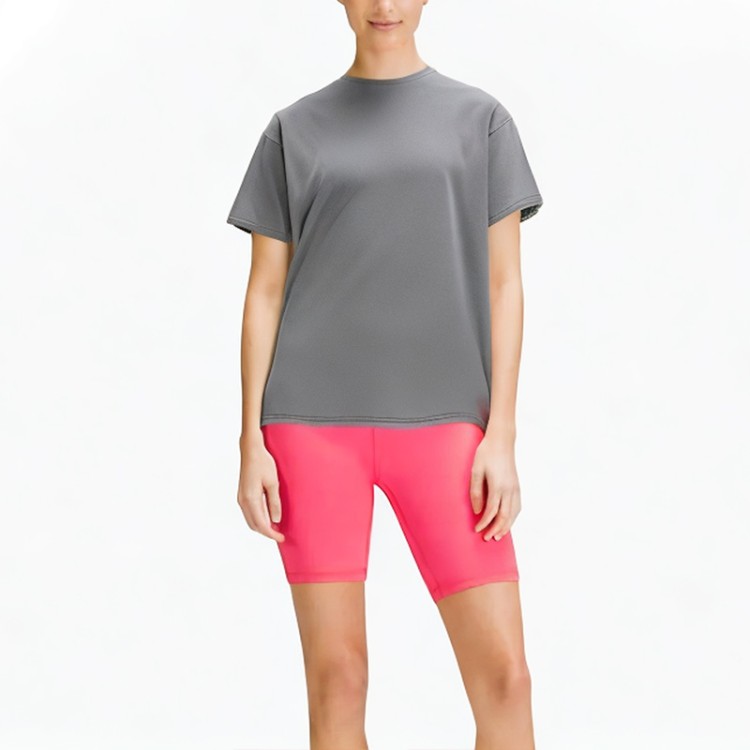 Solid color oversized batik acid-washed t-shirt
