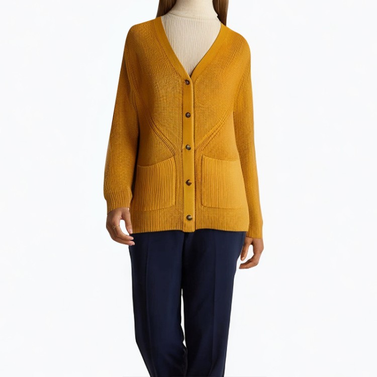 long loose v-shaped sweater cardigan