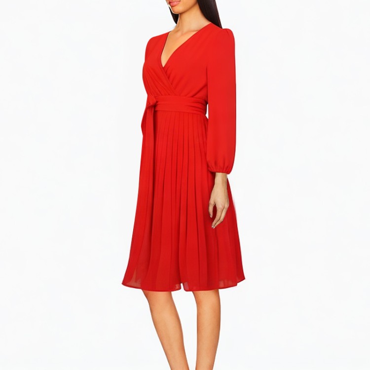 Long-sleeved slim pleated dress with v-neck