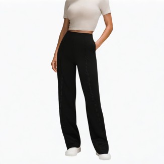 Casual and fashionable one-piece jumpsuit