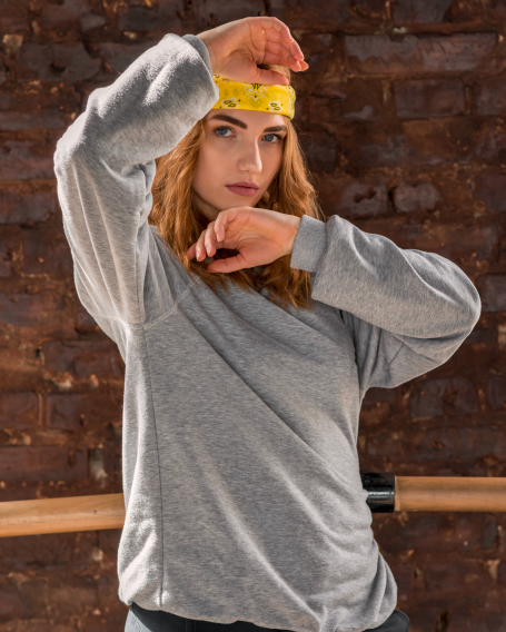 Sweatshirt